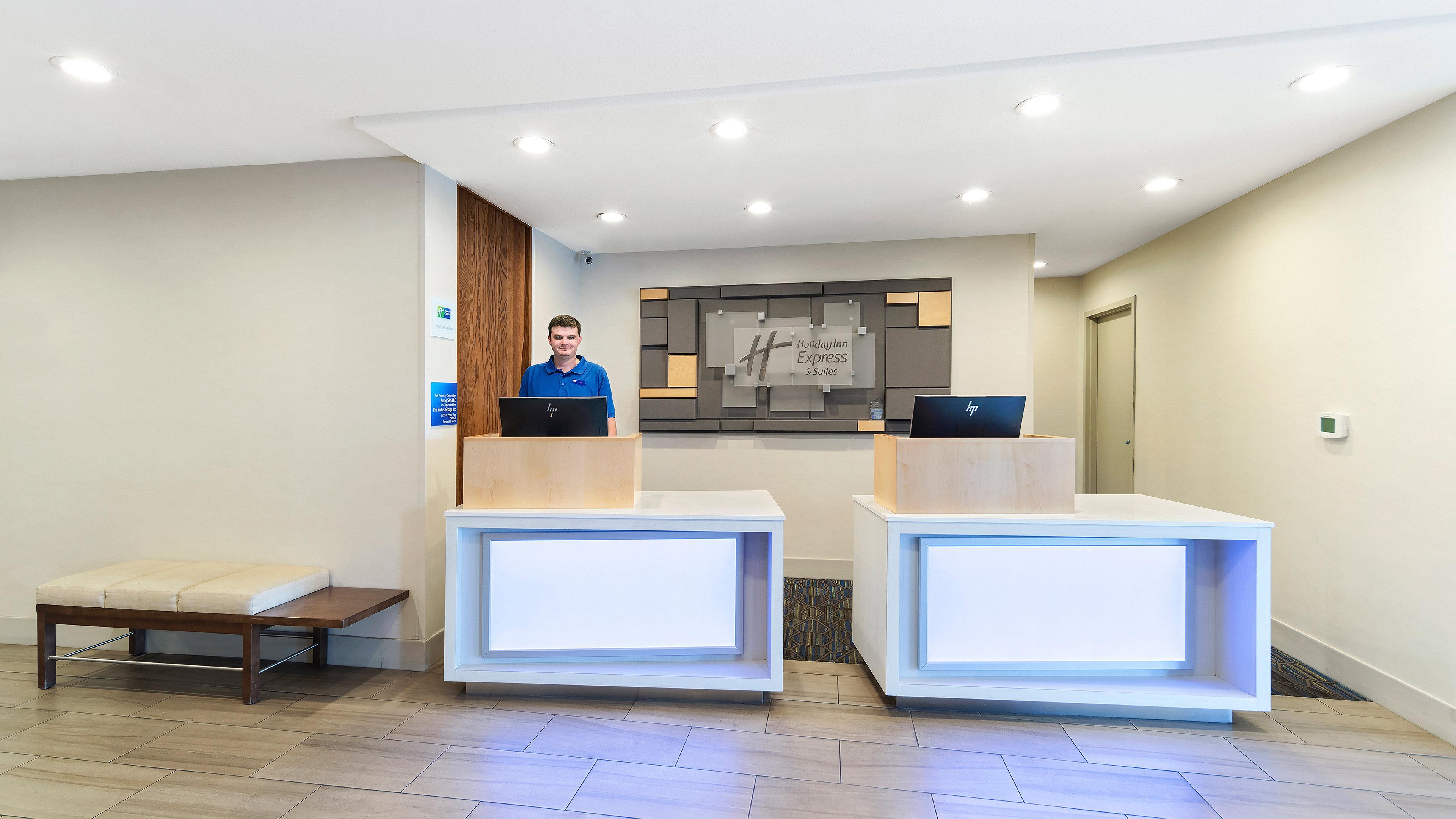 Holiday Inn Express & Suites Dinuba West By Ihg Екстер'єр фото