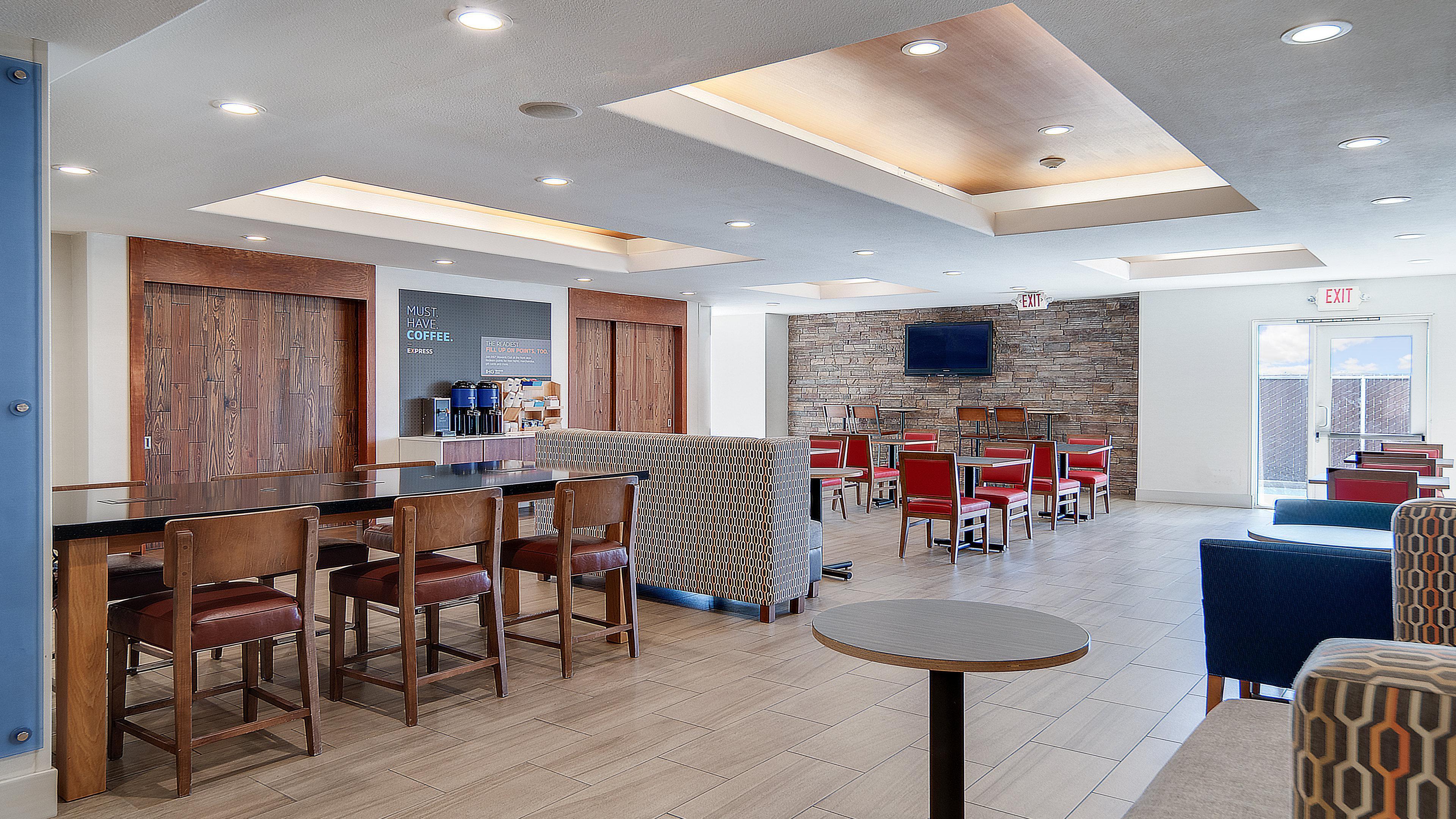 Holiday Inn Express & Suites Dinuba West By Ihg Екстер'єр фото